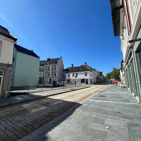Modern Vaskerelven 12 Leilighet